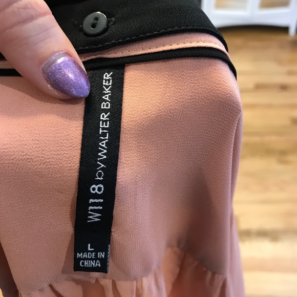 Beautiful button down blouse - Picture 6 of 8